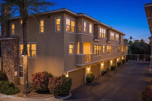 $538,500 | 5550 North 16th Street, Unit 123, Phoenix, AZ 85016