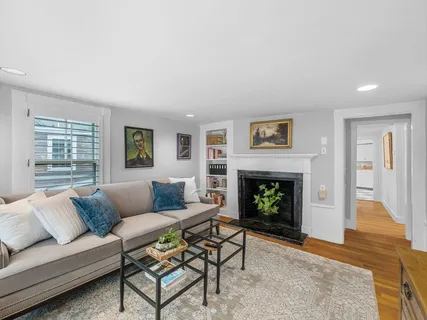 $639,000 | 12 Darling Street, Unit 2, Marblehead, MA 01945