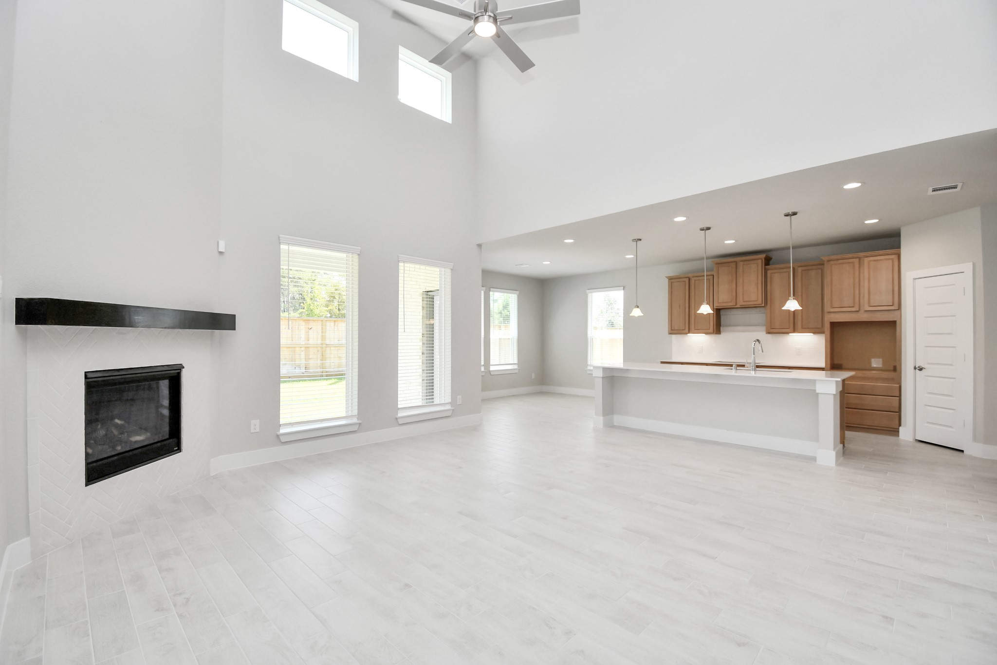3038 Native Spg Drive Spring, TX 77373 - Photo 15 of 40 Sample photo of completed home with similar floor plan. Actual colors and selections may vary.