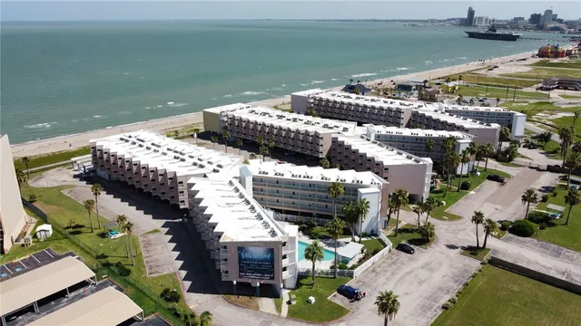 $70,000 | 3938 Surfside, Unit 3337, Corpus Christi, TX 78402