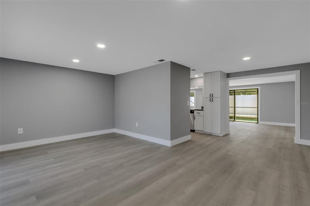 4645 Hunter Ridge Drive Sarasota, FL 34233 - Photo 18 of 70 a view of empty room