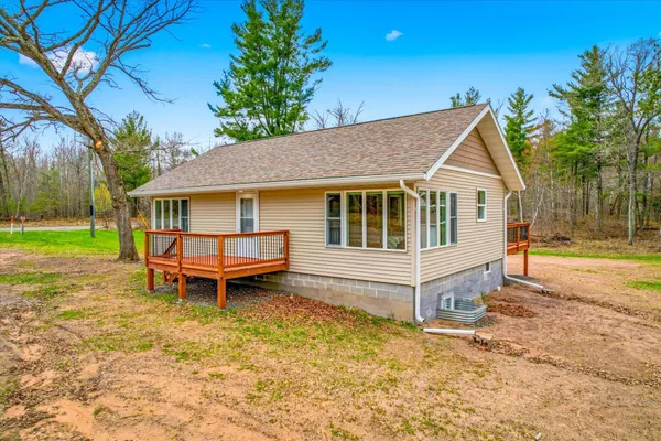 $400,000 | 28811 County Road H, Danbury, WI 54830