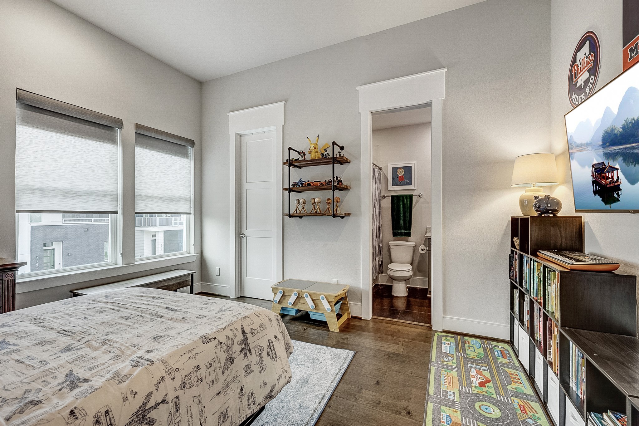 3306 Cardinal Crest Lane Houston, TX 77080 - Photo 26 of 50 a bedroom with furniture and a window
