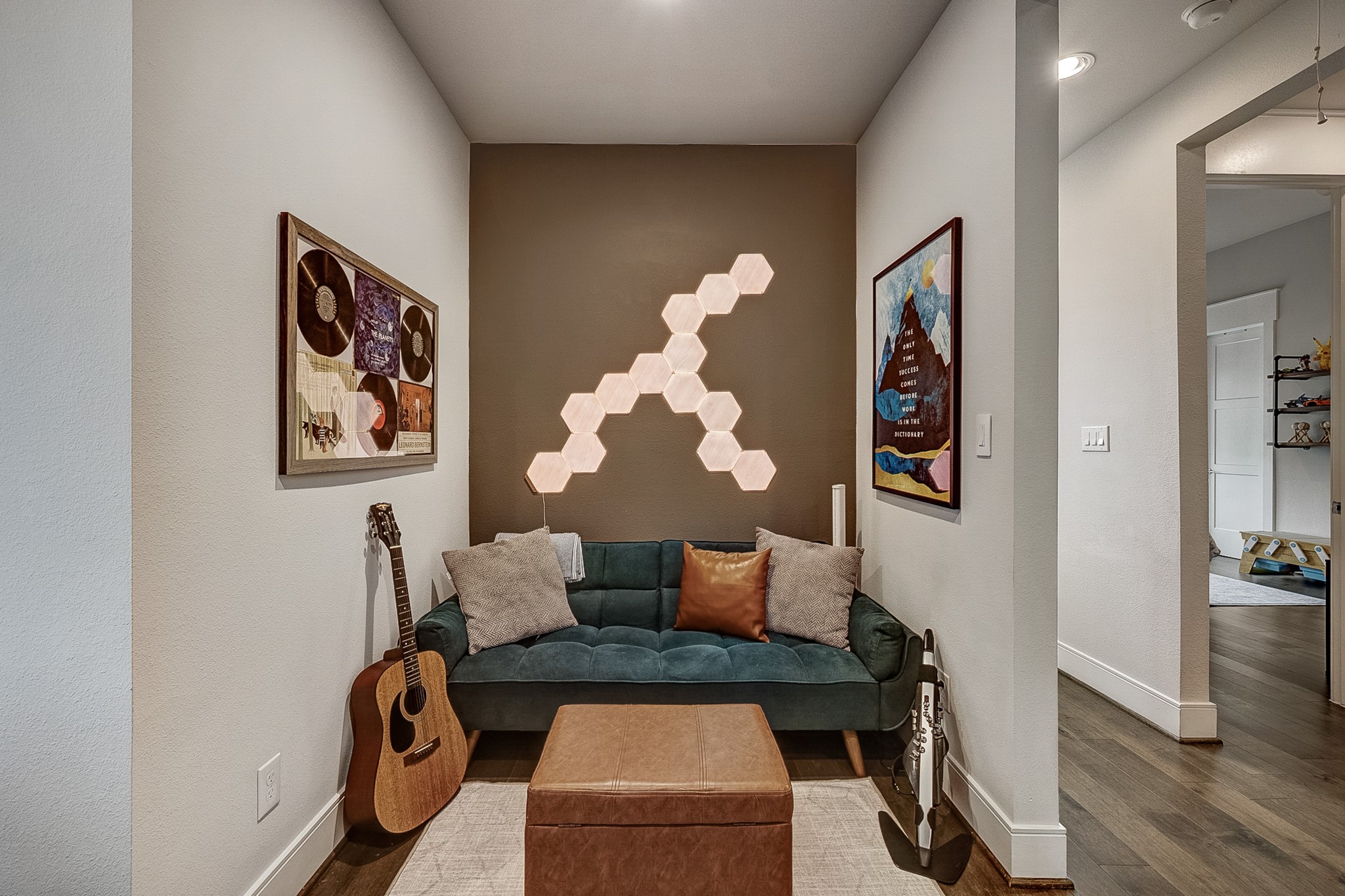 3306 Cardinal Crest Lane Houston, TX 77080 - Photo 36 of 50 a living room with furniture and wooden floor