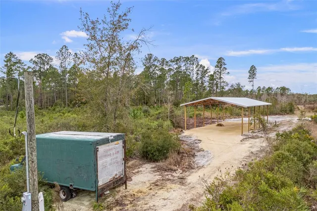 $260,000 | 3251 Southeast County Road 343, Morriston, FL 32668