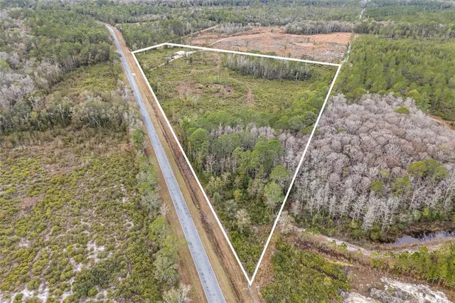 $260,000 | 3251 Southeast County Road 343, Morriston, FL 32668