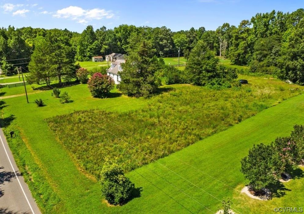14356 Ashland Road Glen Allen, VA 23059 - Photo 9 of 34 a view of a garden with a lake