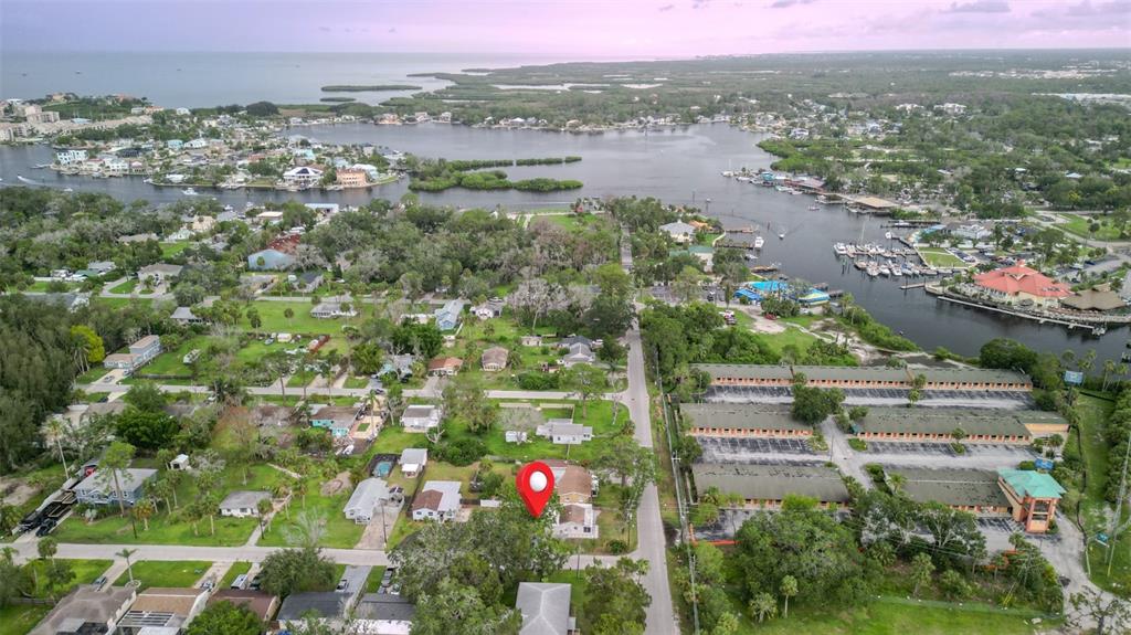 7635 Pier Road Port Richey, FL 34668 - Photo 4 of 13