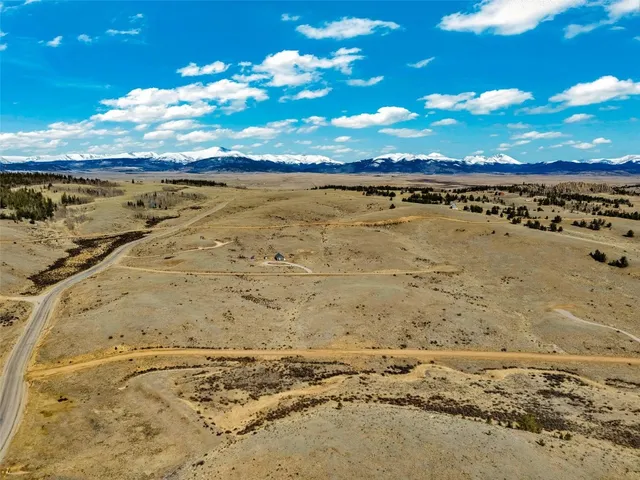 a view of an ocean beach