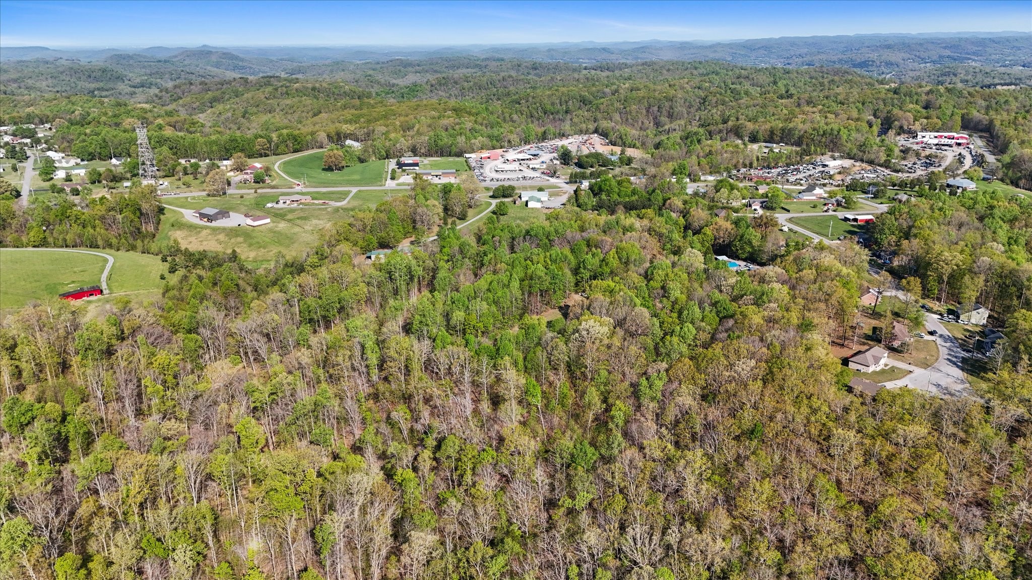951 Pelham Road Woodbury, TN 37190 - Photo 13 of 15 view of city and mountain