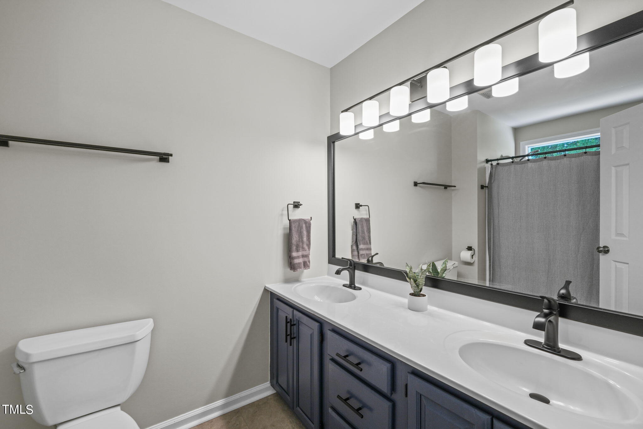 14 Rattan Bay Court Durham, NC 27713 - Photo 13 of 33 Master (3)