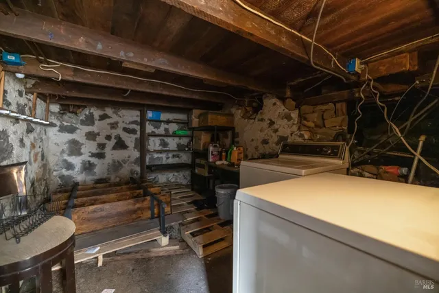 a close up of air conditioner duct