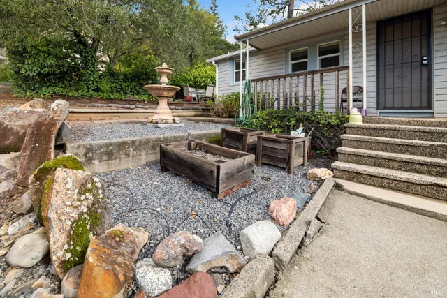 $949,000 | 3160 Sunridge Drive, Santa Rosa, CA 95404