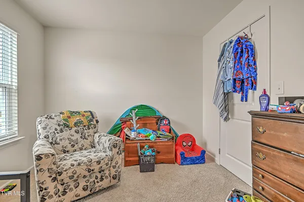 $389,900 | 5399 Wildlife Circle, Piney Flats, TN 37686