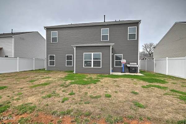 $389,900 | 5399 Wildlife Circle, Piney Flats, TN 37686