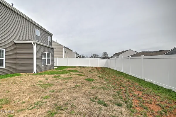 $389,900 | 5399 Wildlife Circle, Piney Flats, TN 37686