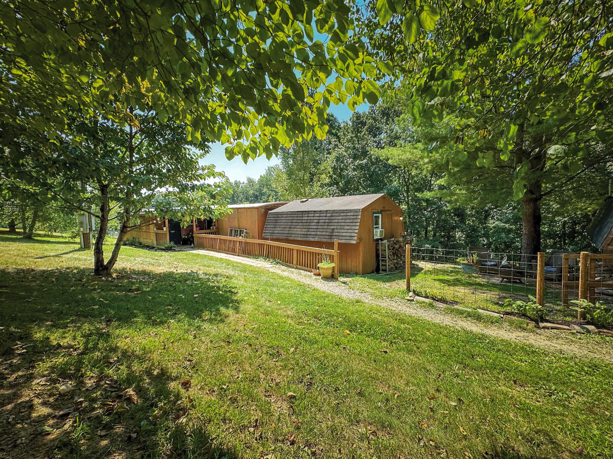 33041 Oliver Road Logan, OH 43138 - Photo 10 of 16 IMG_3577 copy