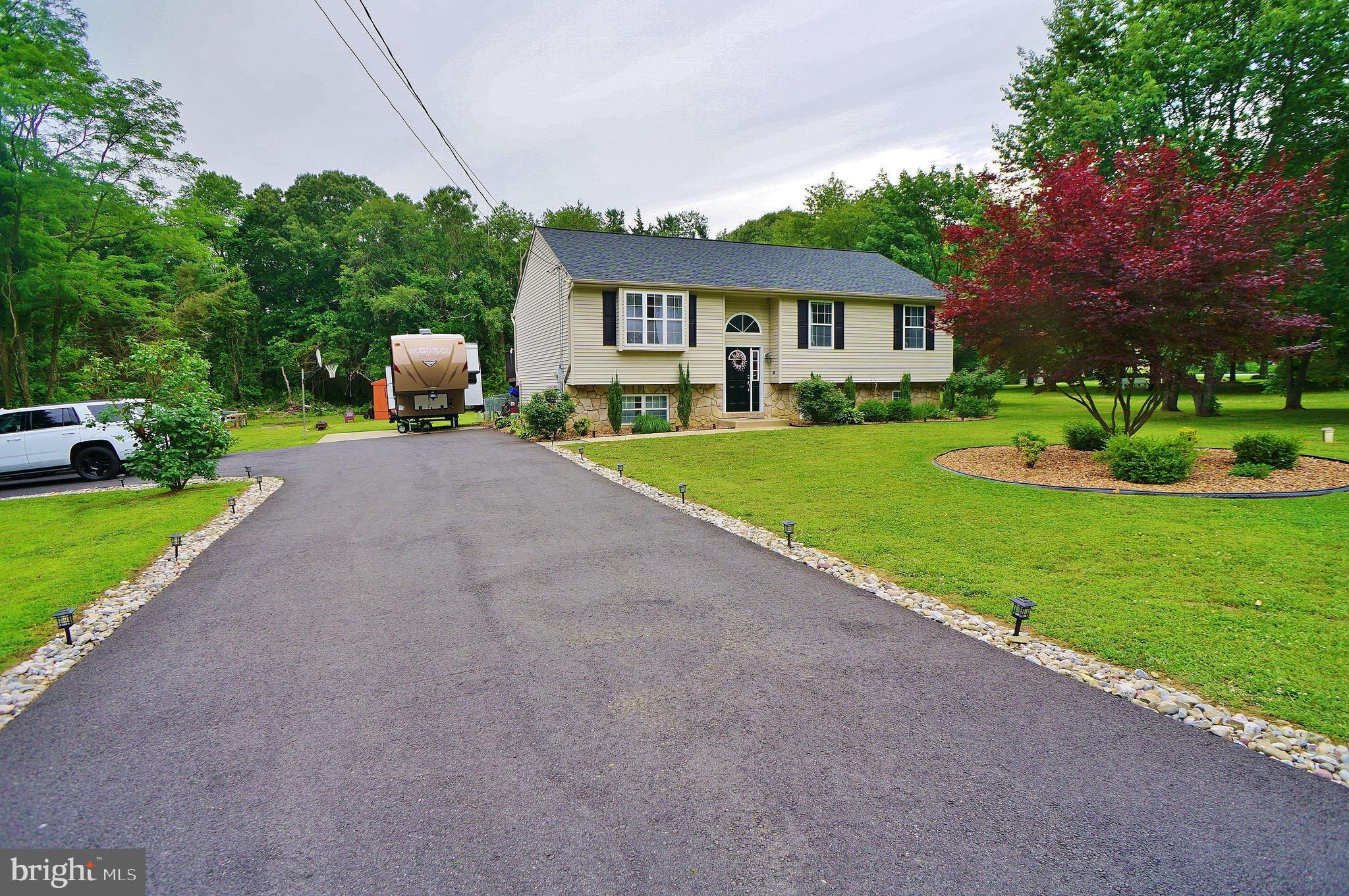 83 Dealtown Road Elmer, NJ 08318 - Photo 2 of 26