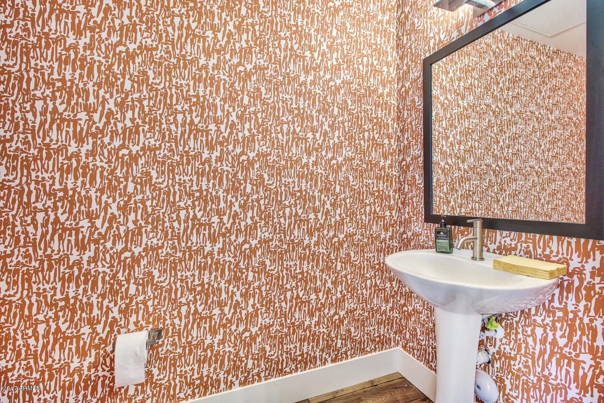 1400 East Bethany Home Road, Unit 22 Phoenix, AZ 85014 - Photo 12 of 60 1400-E-Bethany-Home-Rd-23