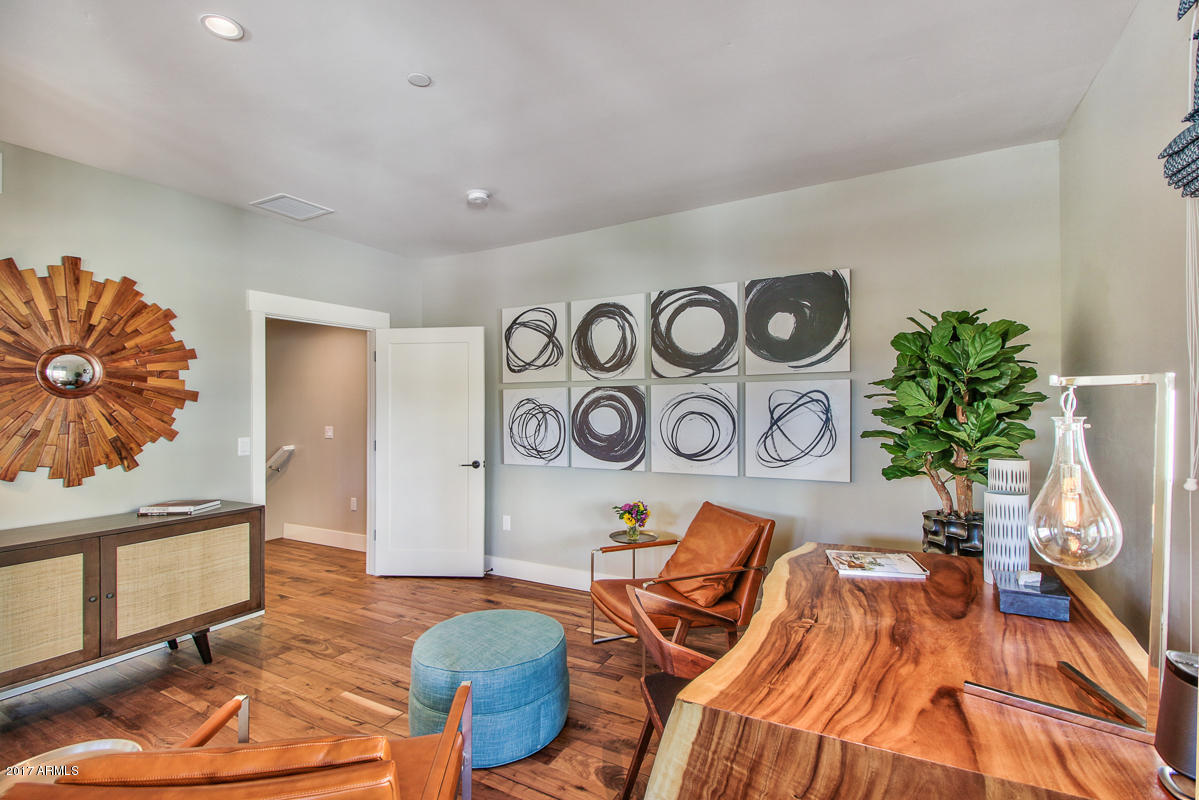 1400 East Bethany Home Road, Unit 22 Phoenix, AZ 85014 - Photo 17 of 60 1400-E-Bethany-Home-Rd-28