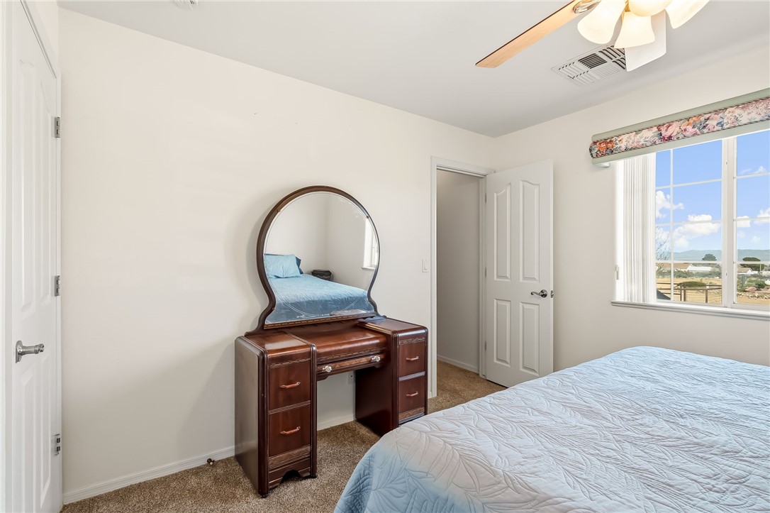 2205 East Cactus Wren Road Kingman, AZ 86409 - Photo 35 of 68 Bedroom