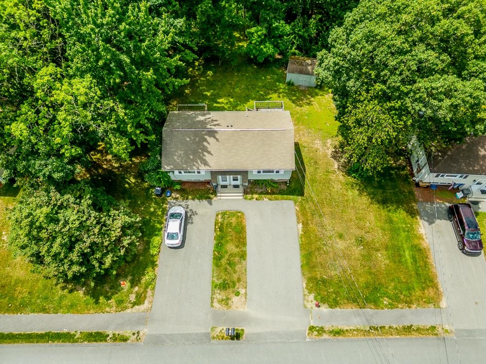 19 R Derryfield Road Derry, NH 03038 - Photo 6 of 26