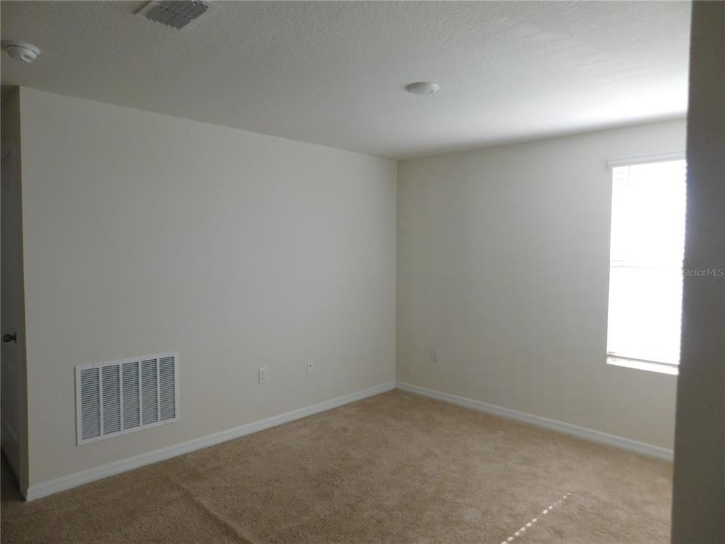 1587 Candlefire Row Kissimmee, FL 34744 - Photo 11 of 51