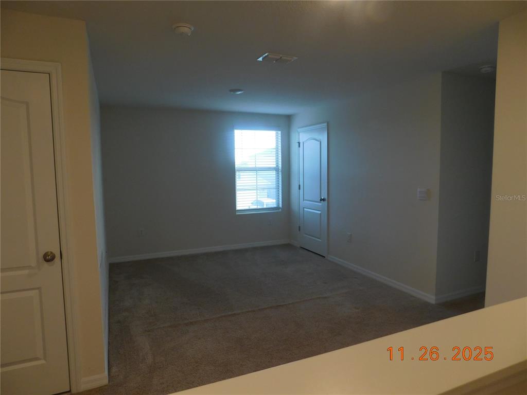 1587 Candlefire Row Kissimmee, FL 34744 - Photo 33 of 51