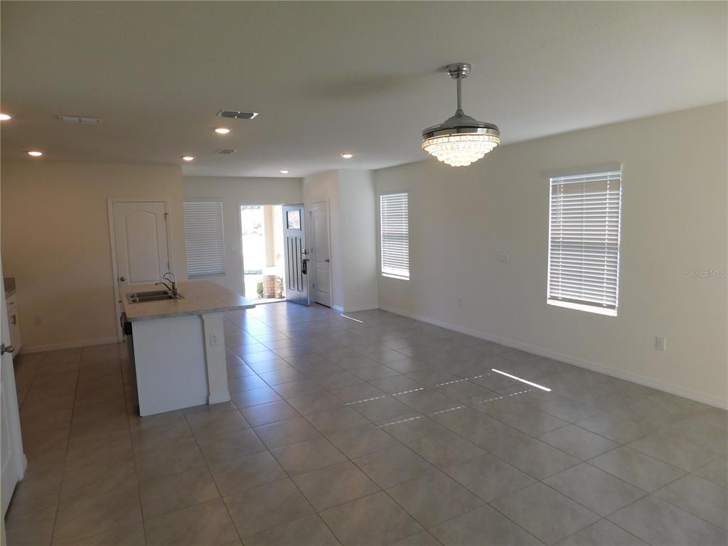 1587 Candlefire Row Kissimmee, FL 34744 - Photo 8 of 51