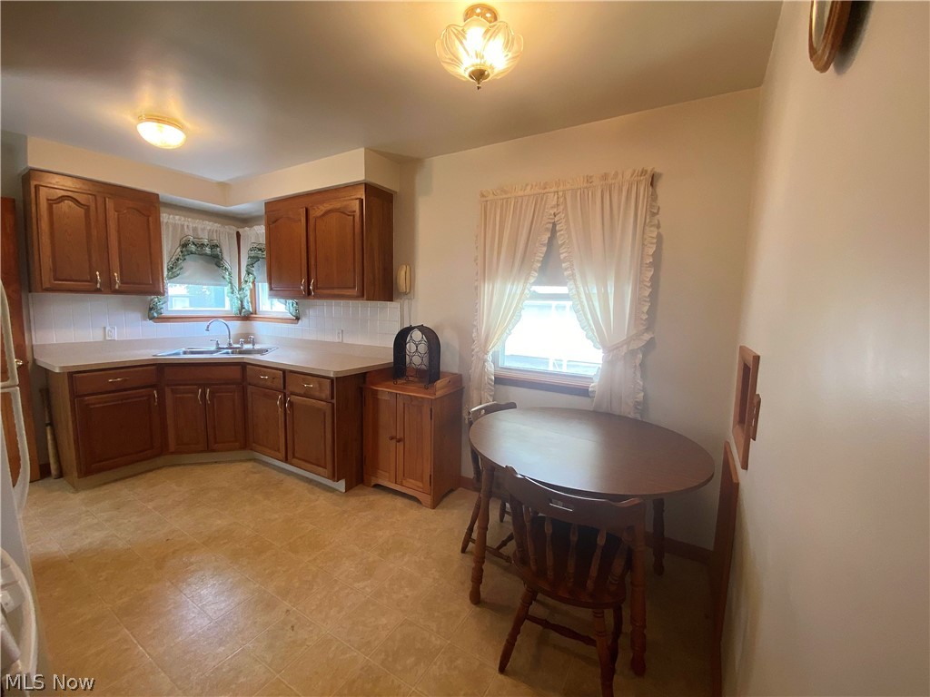 686 Pendley Road Willowick, OH 44095 - Photo 14 of 16 Gallery Image 14