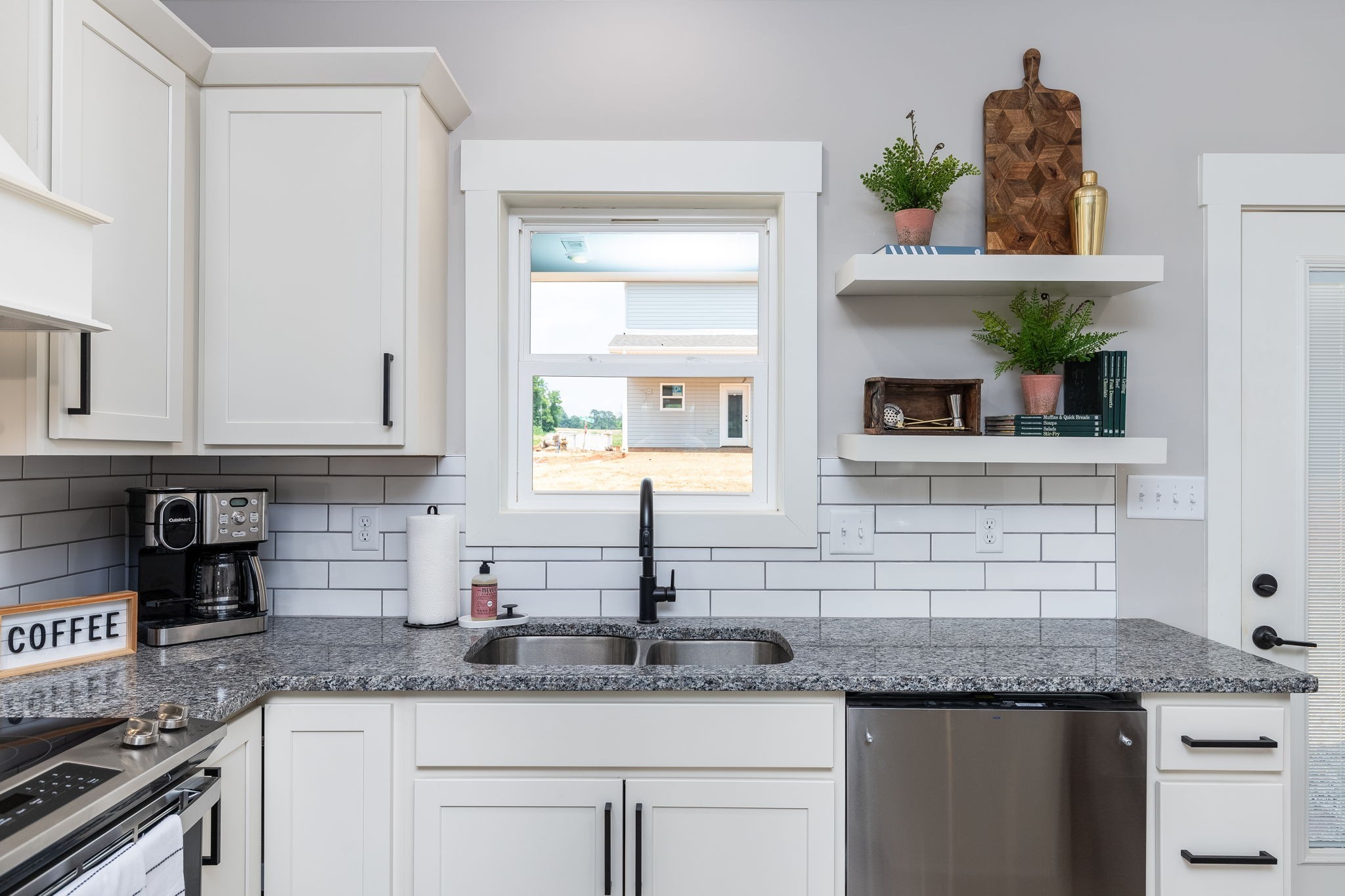 7147 Running Deer Road Knoxville, TN 37920 - Photo 12 of 34 Gallery Image 12