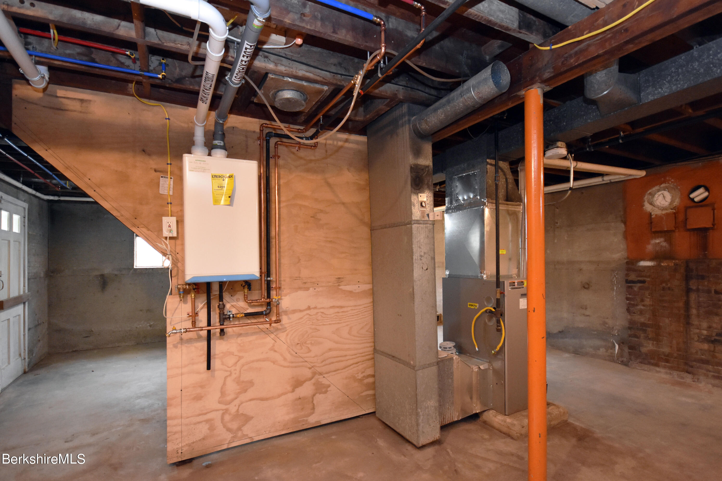 35 Melbourne Road Pittsfield, MA 01201 - Photo 27 of 36 Mechanical Equipment