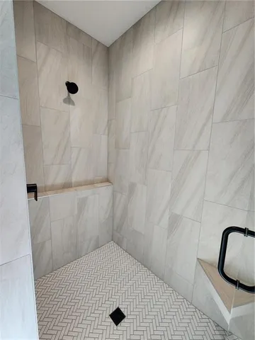 $647,725 | 11532 South Olathe Vw Road, Olathe, KS 66061