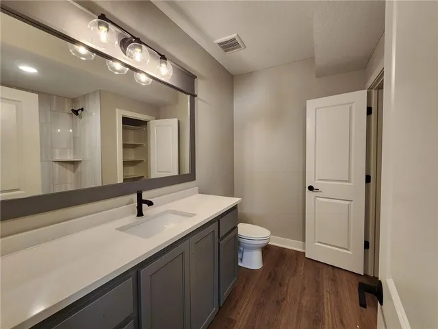 $647,725 | 11532 South Olathe Vw Road, Olathe, KS 66061