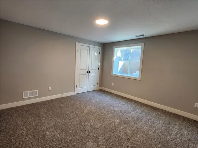 $647,725 | 11532 South Olathe Vw Road, Olathe, KS 66061