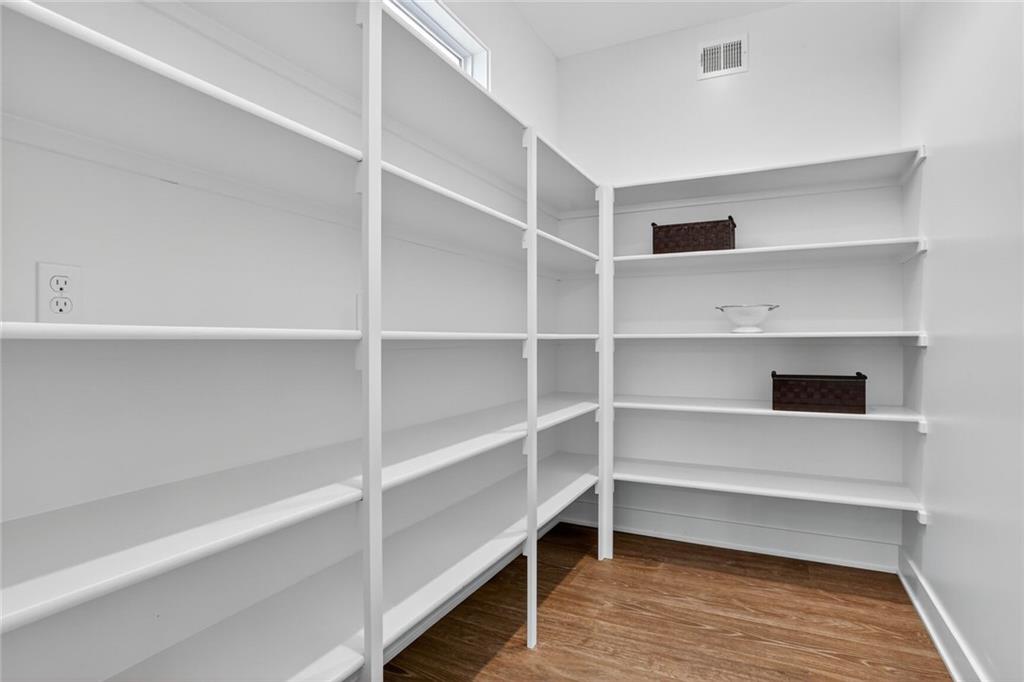 11532 South Olathe Vw Road Olathe, KS 66061 - Photo 36 of 54