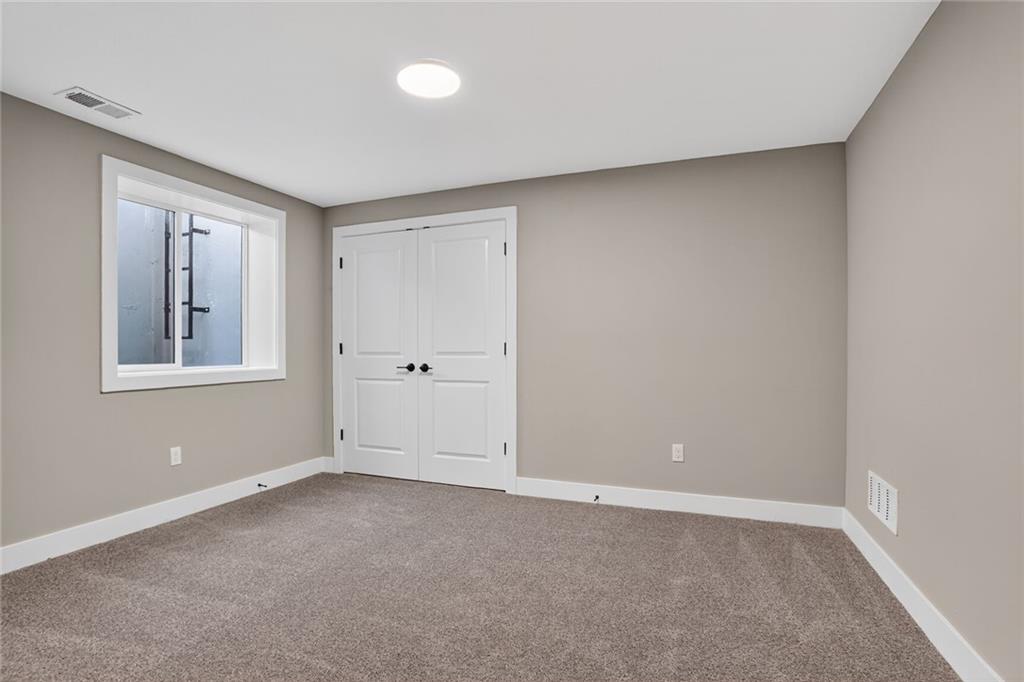 11532 South Olathe Vw Road Olathe, KS 66061 - Photo 50 of 54