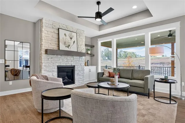 $647,725 | 11532 South Olathe Vw Road, Olathe, KS 66061