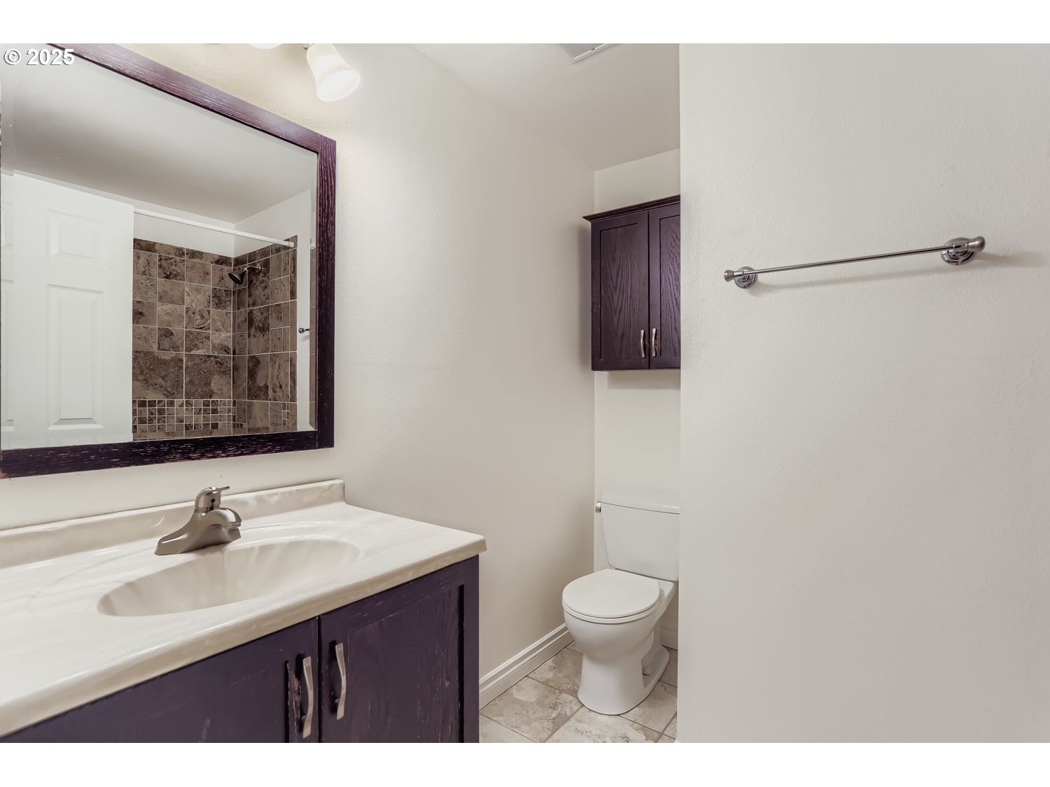120 Northwest Giese Avenue Gresham, OR 97030 - Photo 13 of 17 a bathroom with a sink toilet and vanity