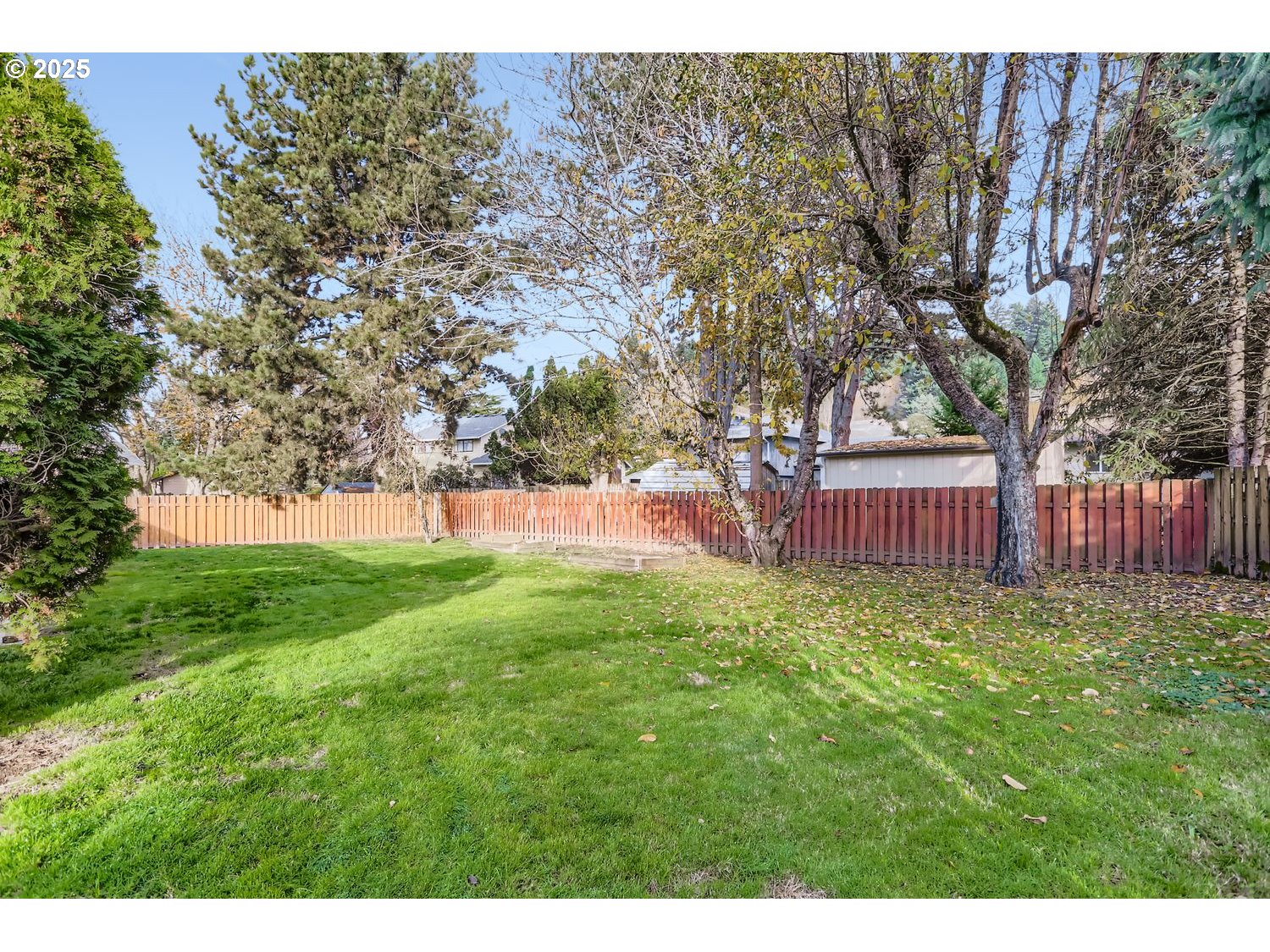 120 Northwest Giese Avenue Gresham, OR 97030 - Photo 17 of 17 a view of backyard with green space