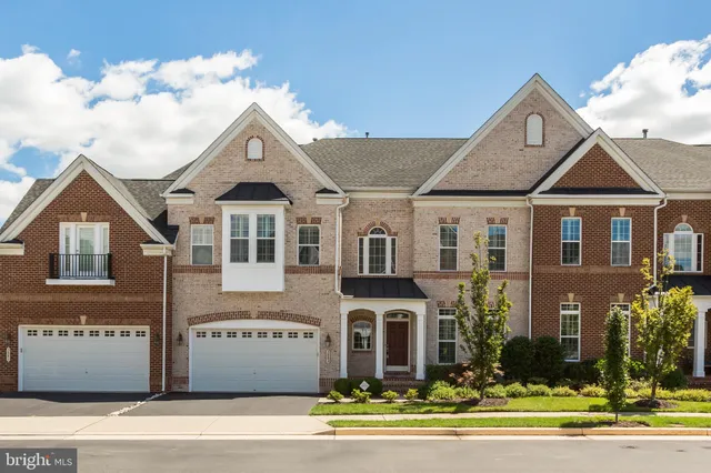 $1,299,900 | 3883 Billberry Drive, Fairfax, VA 22033