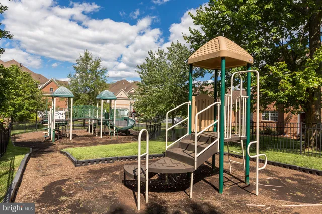 $1,299,900 | 3883 Billberry Drive, Fairfax, VA 22033