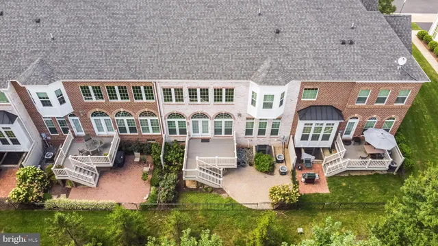 $1,299,900 | 3883 Billberry Drive, Fairfax, VA 22033