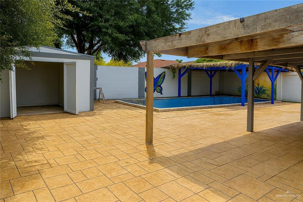 2114 Monterrey Hidalgo, TX 78557 - Photo 17 of 17 a view of a patio