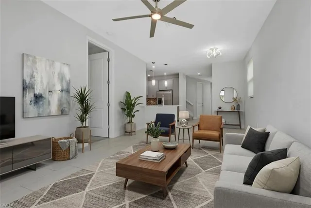 $448,000 | 7501 Carnegie Way, Naples, FL 34119