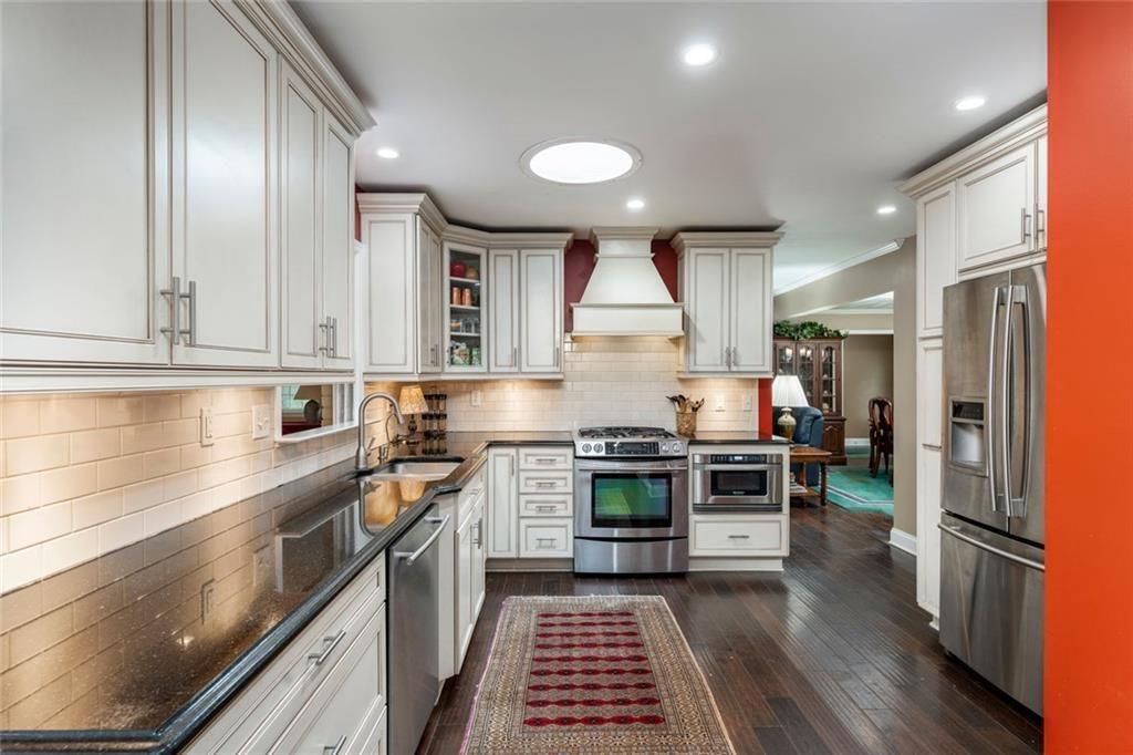 2220 Spring Mill Cove Dunwoody, GA 30338 - Photo 16 of 49