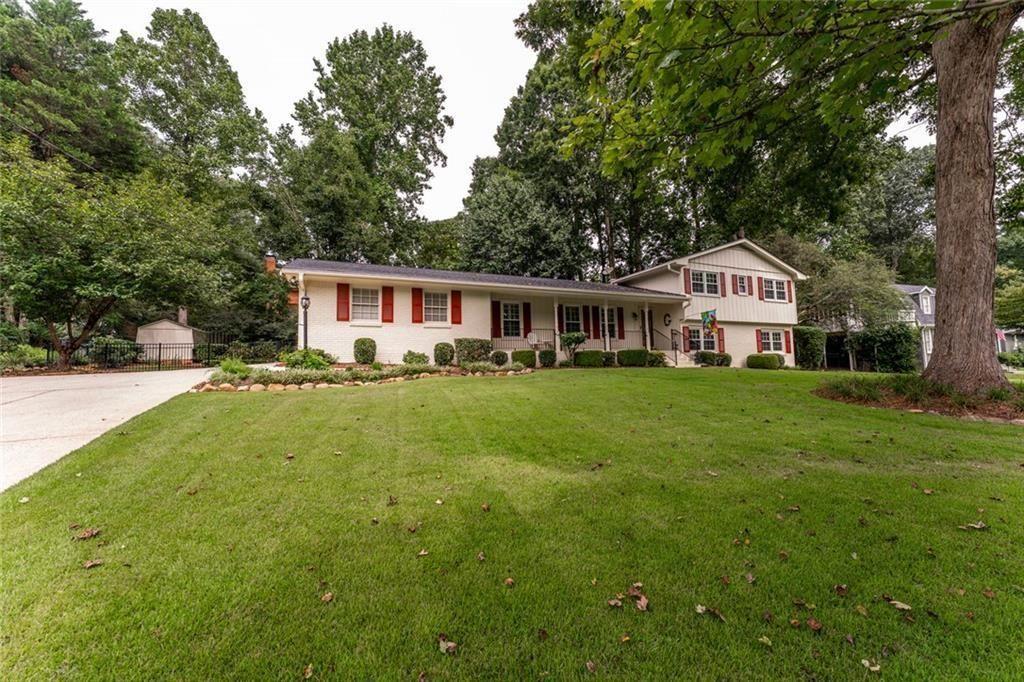 2220 Spring Mill Cove Dunwoody, GA 30338 - Photo 4 of 49