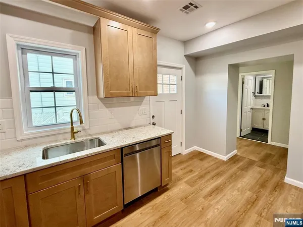 $4,250 | 13 Roosevelt Avenue, Unit A, Lodi, NJ 07644