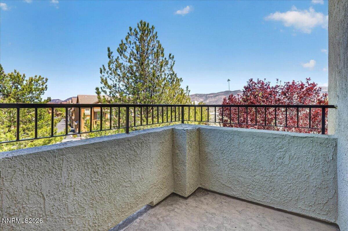 17000 Wedge Parkway, Unit 1525 Reno, NV 89511 - Photo 11 of 42 a view of balcony