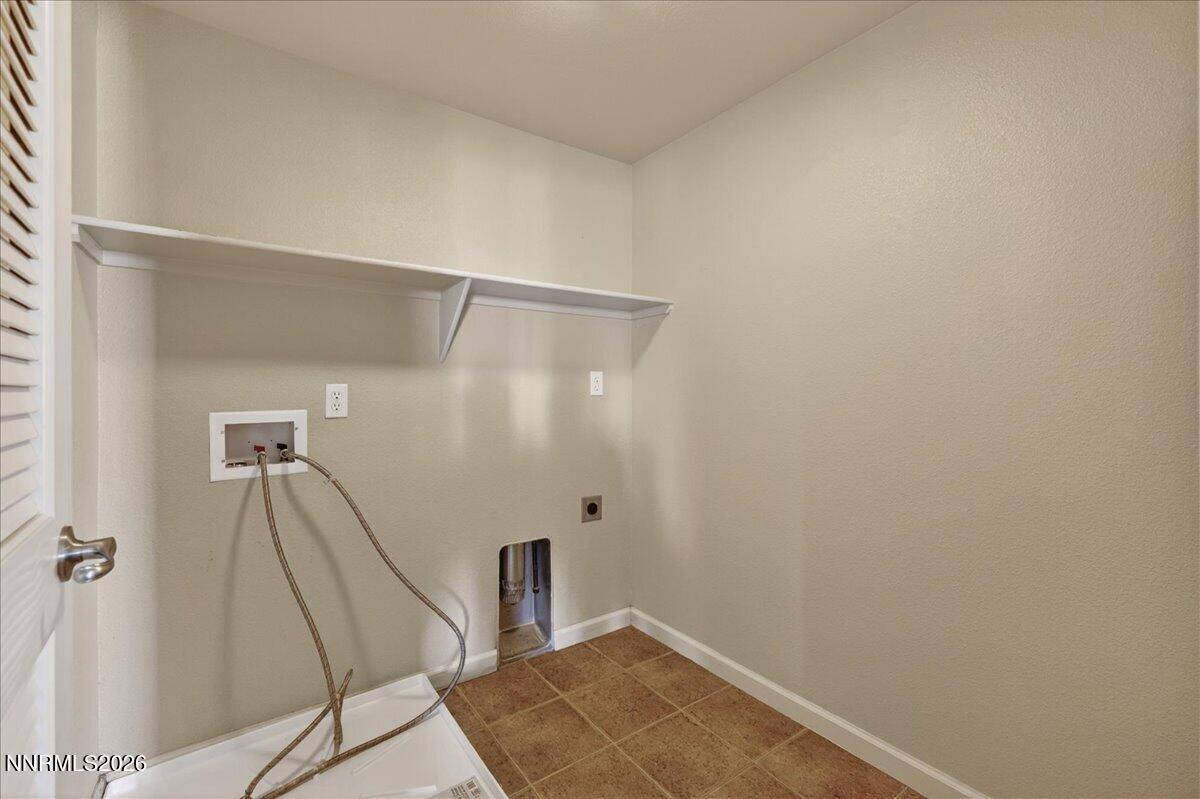 17000 Wedge Parkway, Unit 1525 Reno, NV 89511 - Photo 36 of 42 a view of an empty room